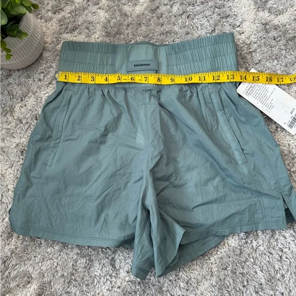 🆕 Lululemon Lightweight Super High Rise Training Short
