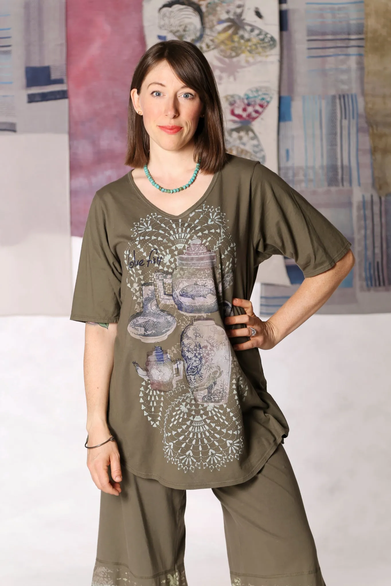 1211 Lightweight A-Line Layer Tee Bark-P