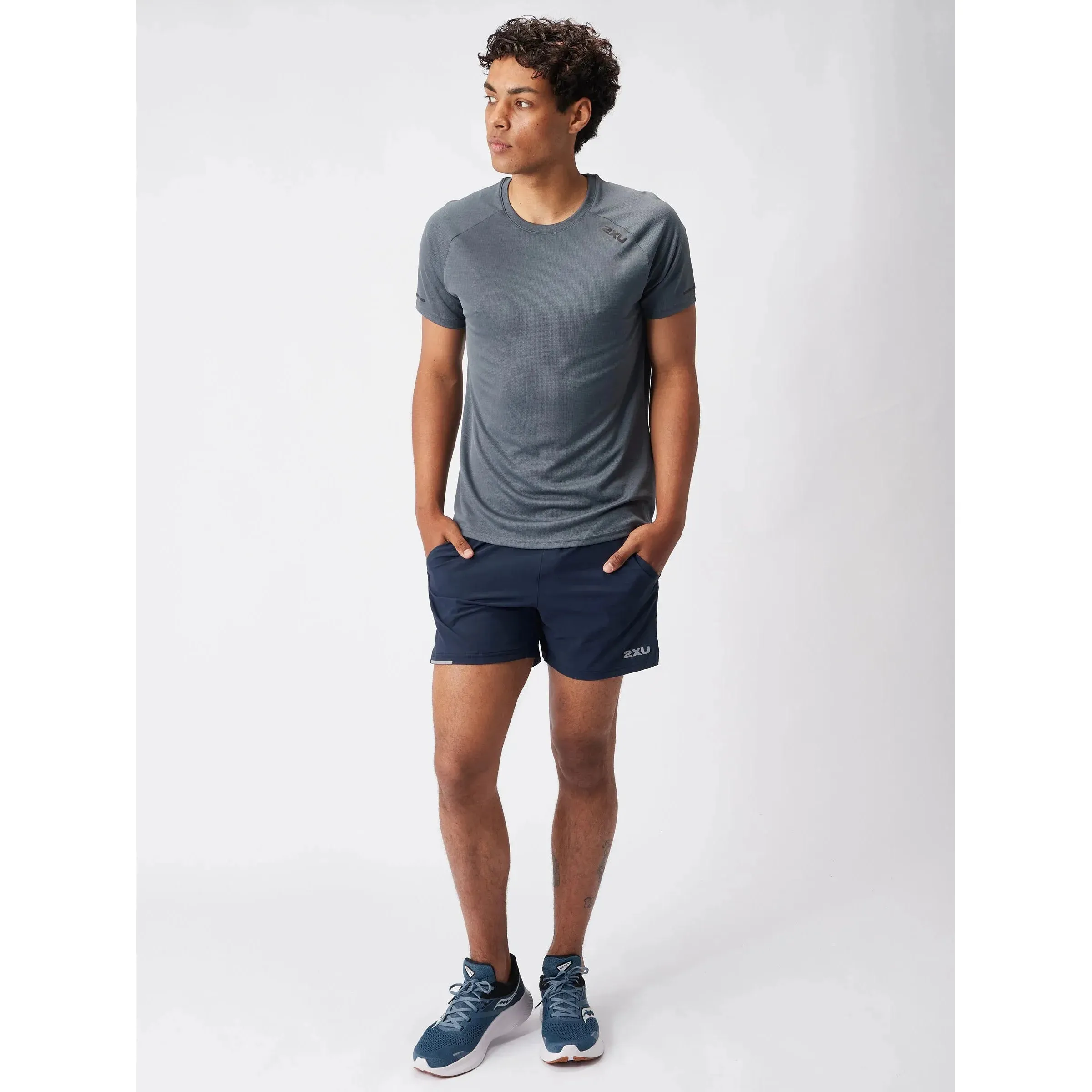 2XU Aero 5 inch Men's Shorts-Midnight / Silver