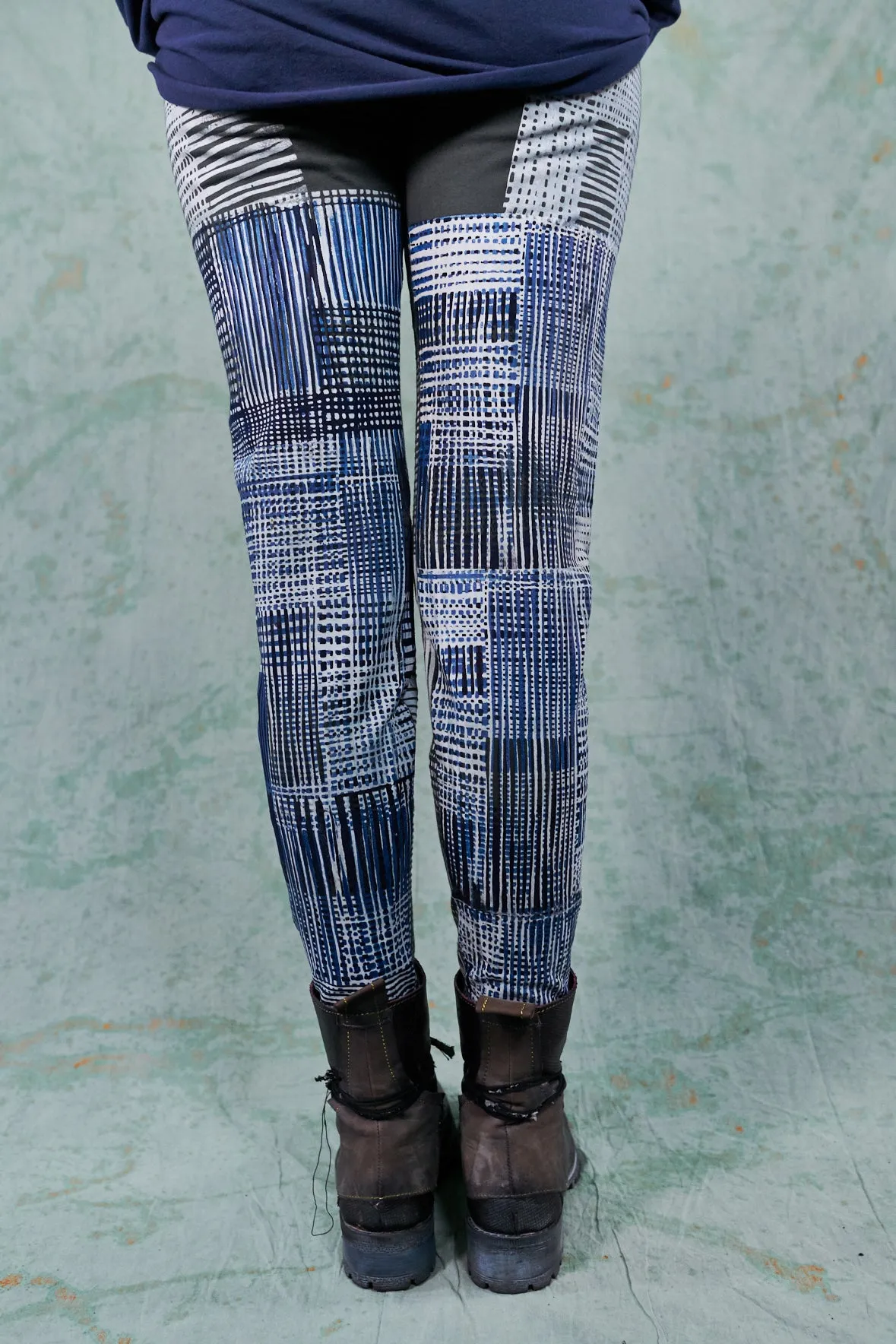 3136 Lightweight Legging Soot-Tokyo