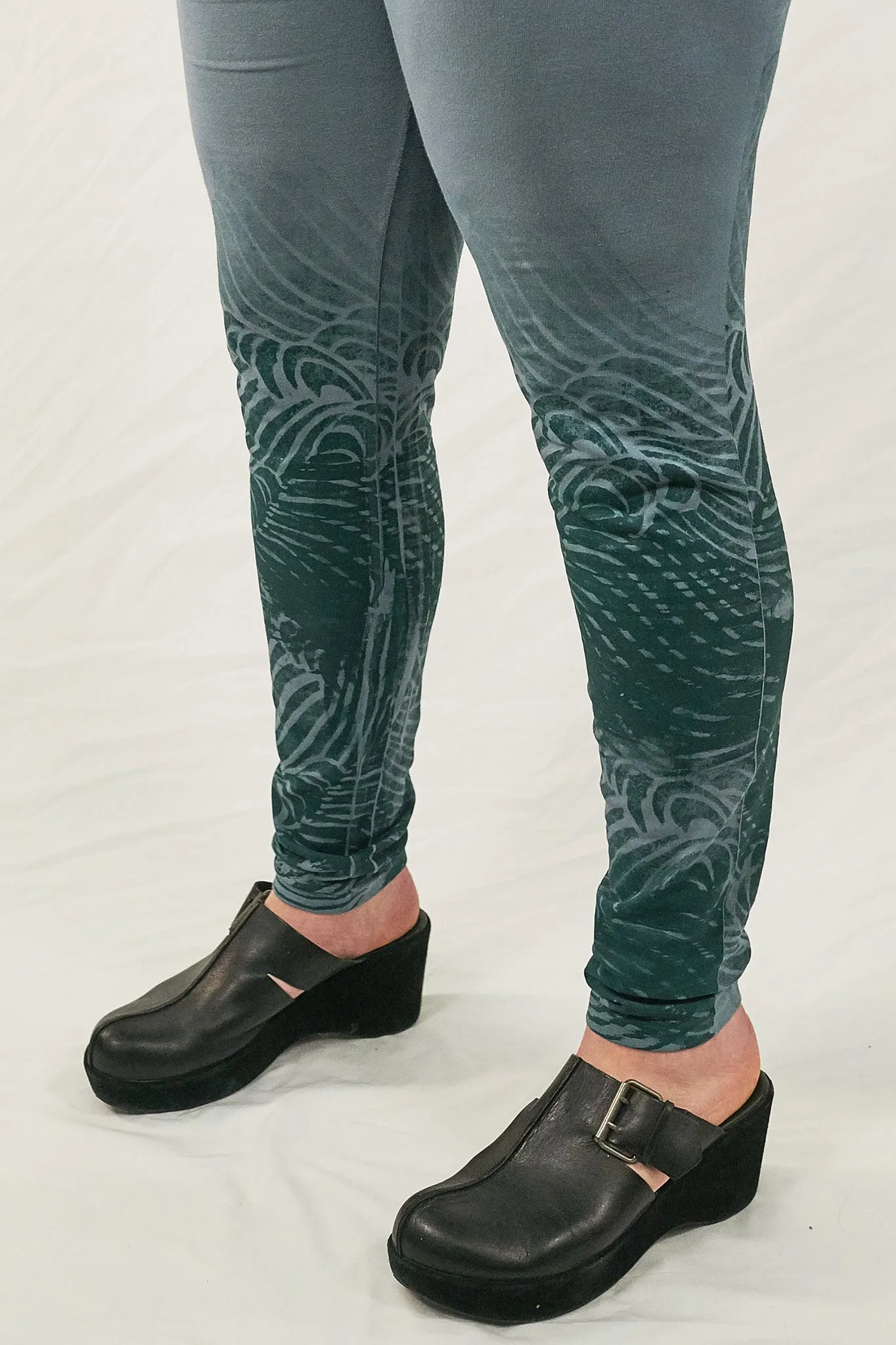 3136 Lightweight Leggings Sky-P
