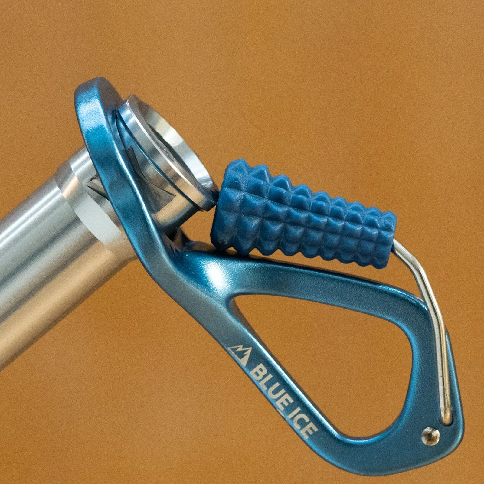 Blue Ice - Aero Lite Ice Screw