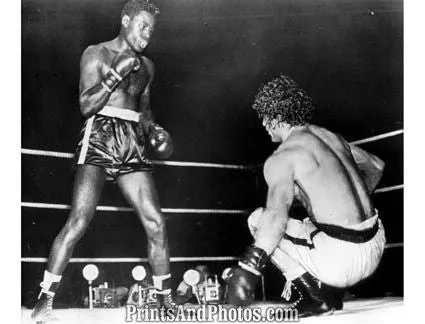 Boxing Charles KOs Valentino  3132