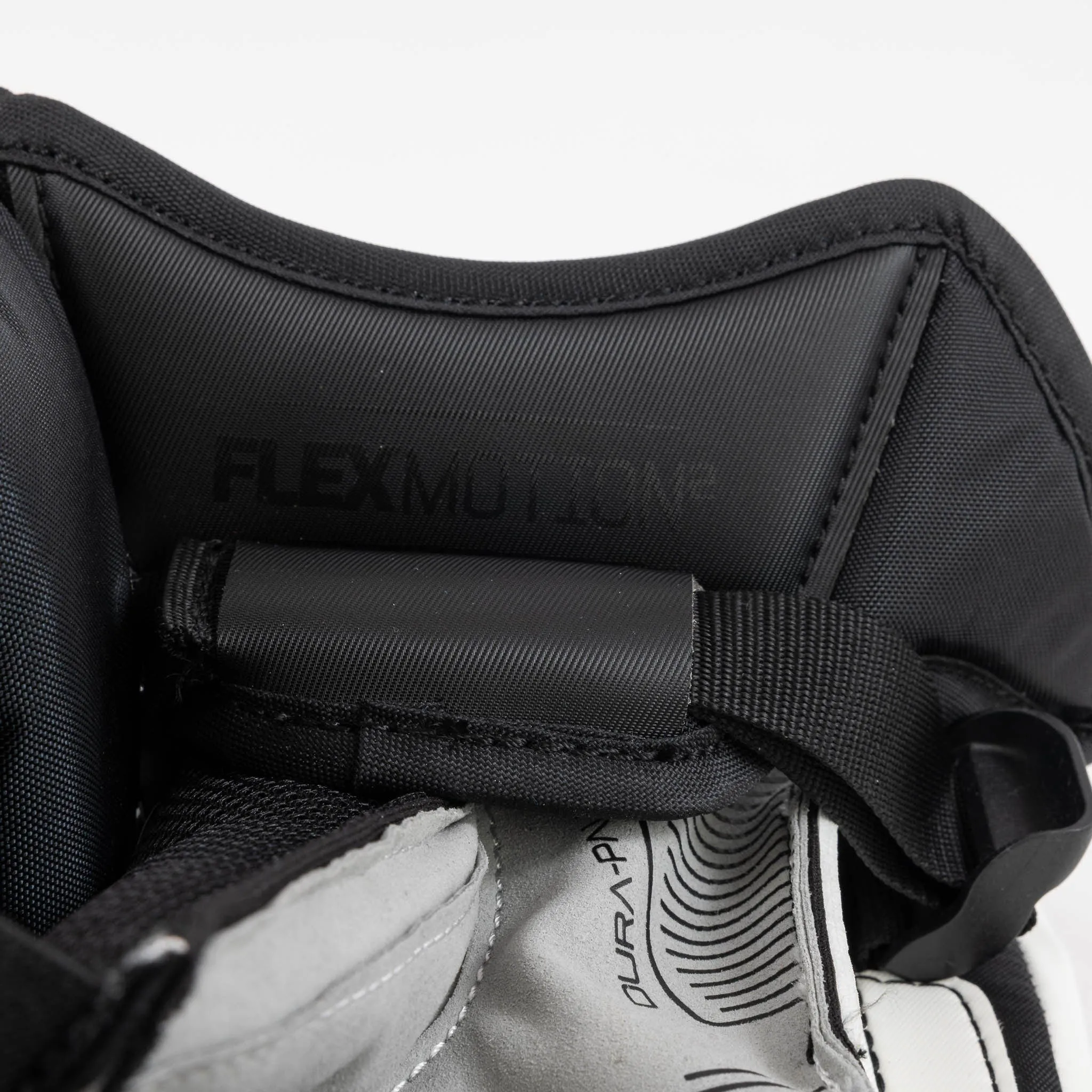 CCM Axis 2.9 Senior Goalie Blocker