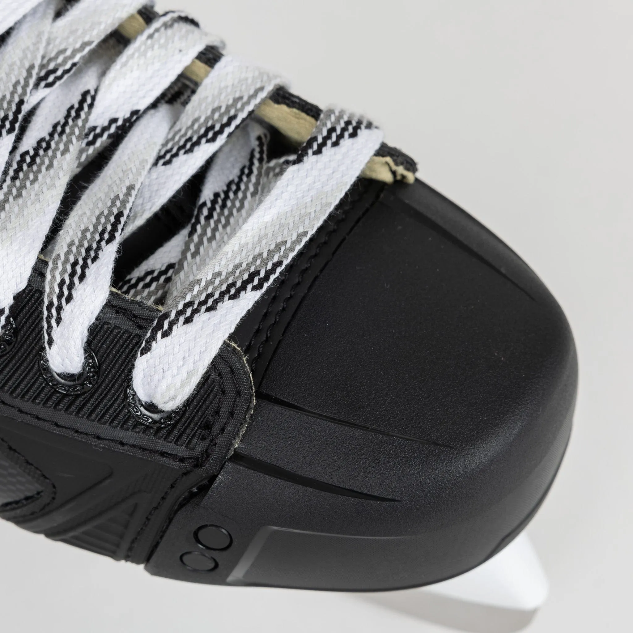CCM Tacks 652 Hockey Skates - Senior