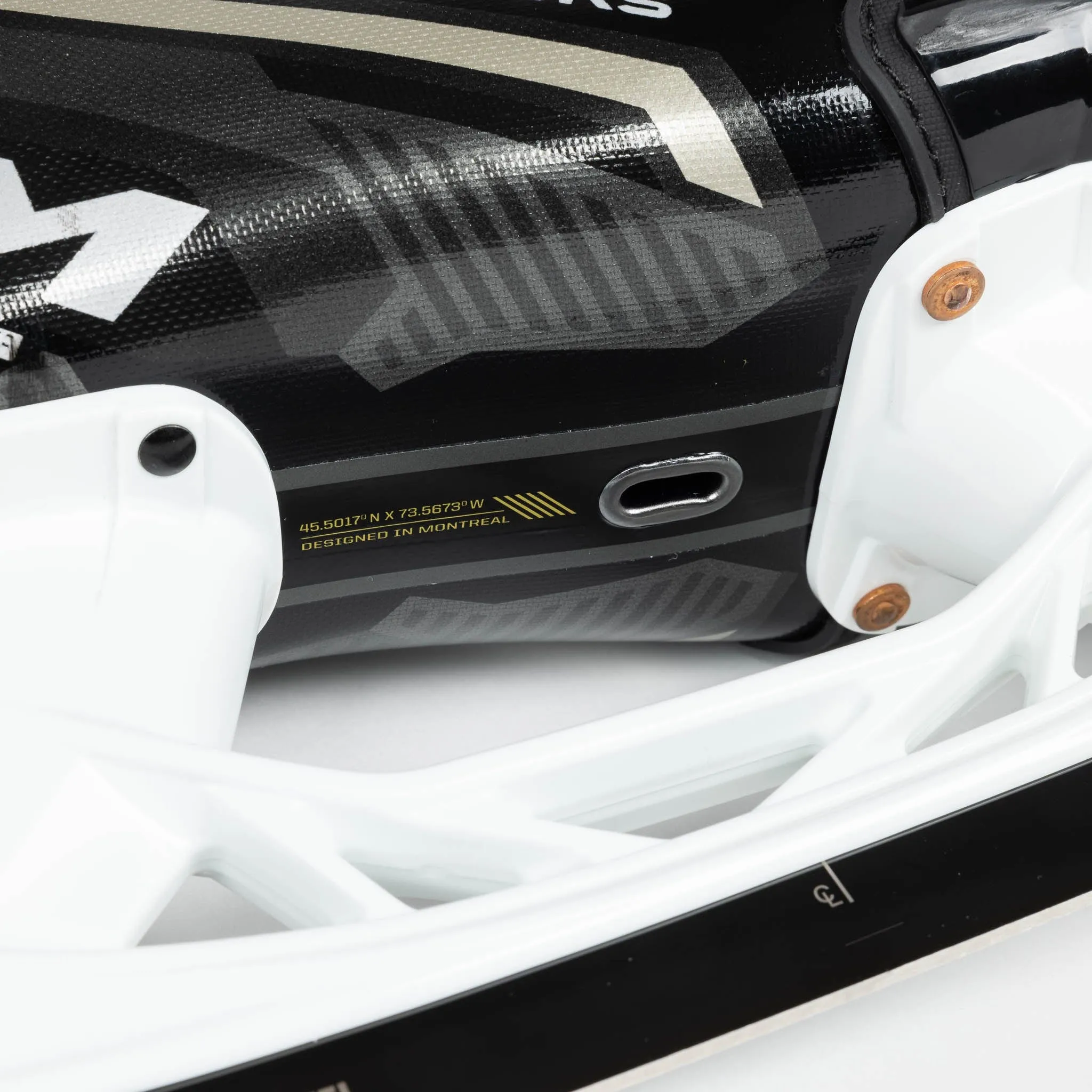 CCM Tacks AS-V Senior Hockey Skates