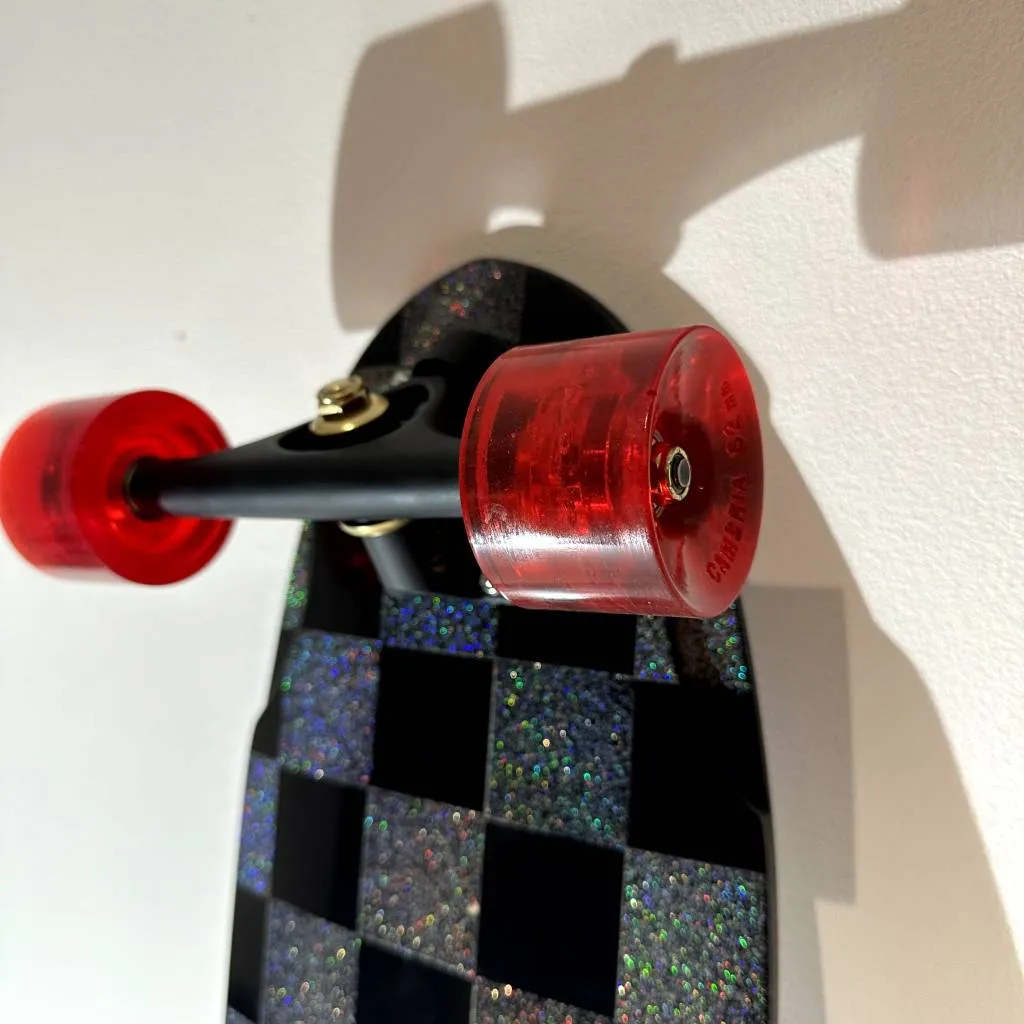 Clutch Granicus cruiser complete in rainbow check