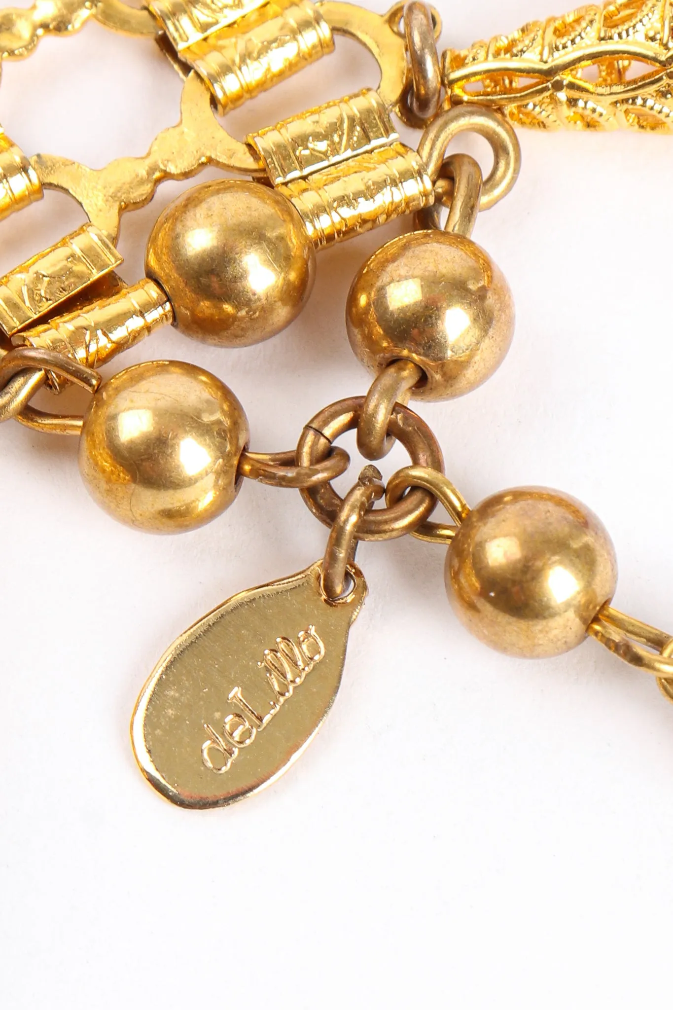 Cone Choker Ruff Necklace