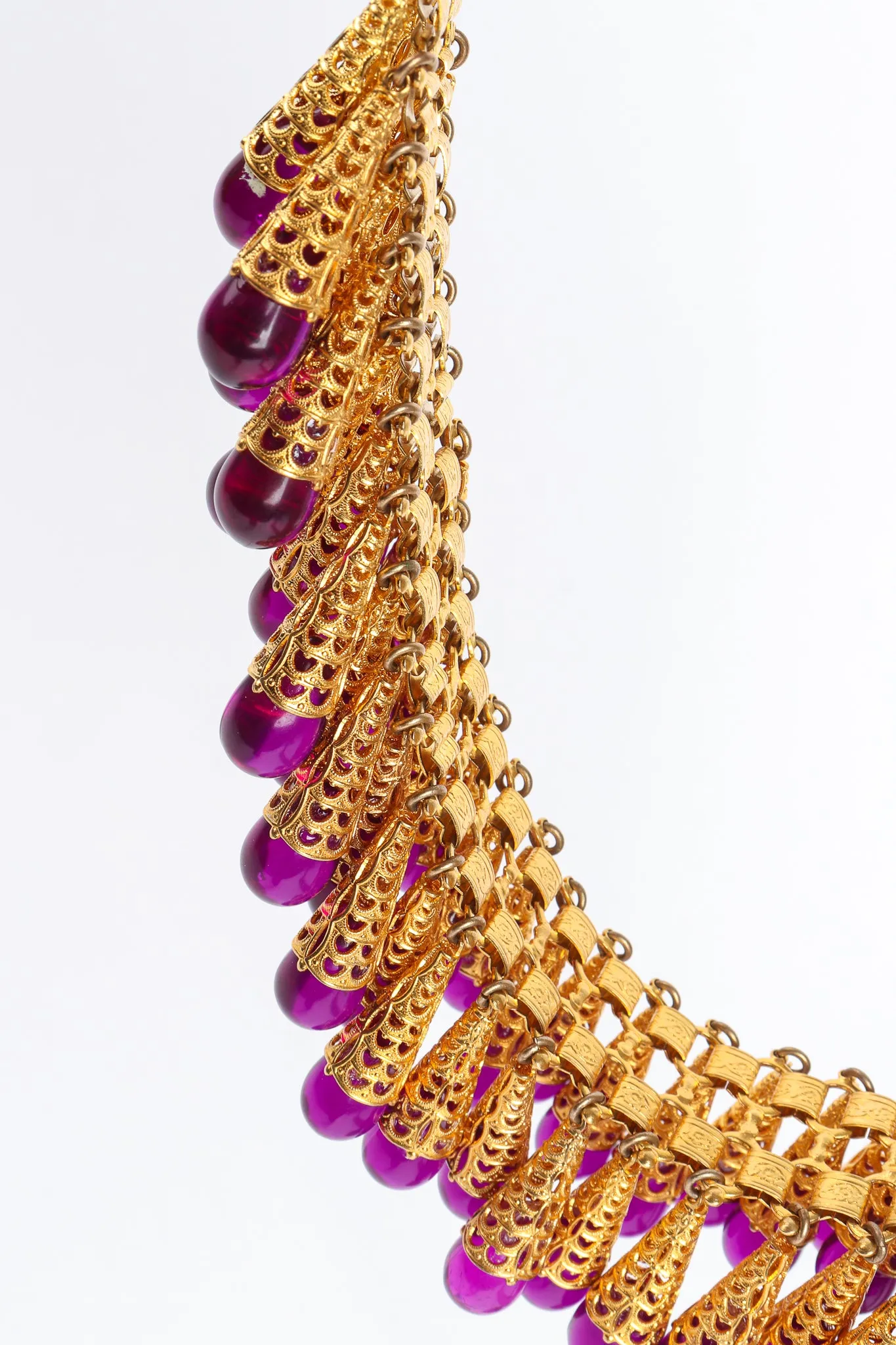 Cone Choker Ruff Necklace