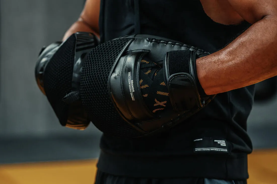 Curved Punch Mitts with Fastener Strap - Black