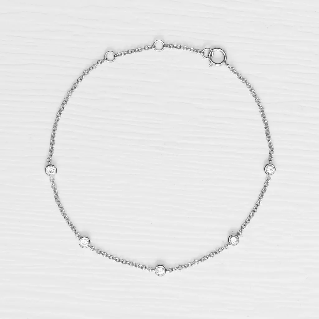 Distance Diamond bracelet