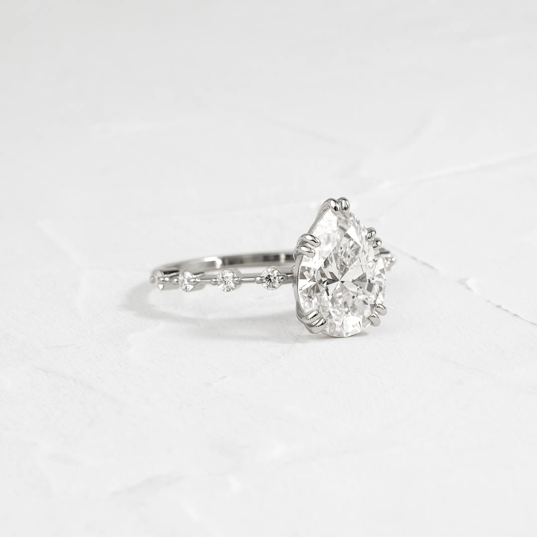 Distance Ring, Pear Cut