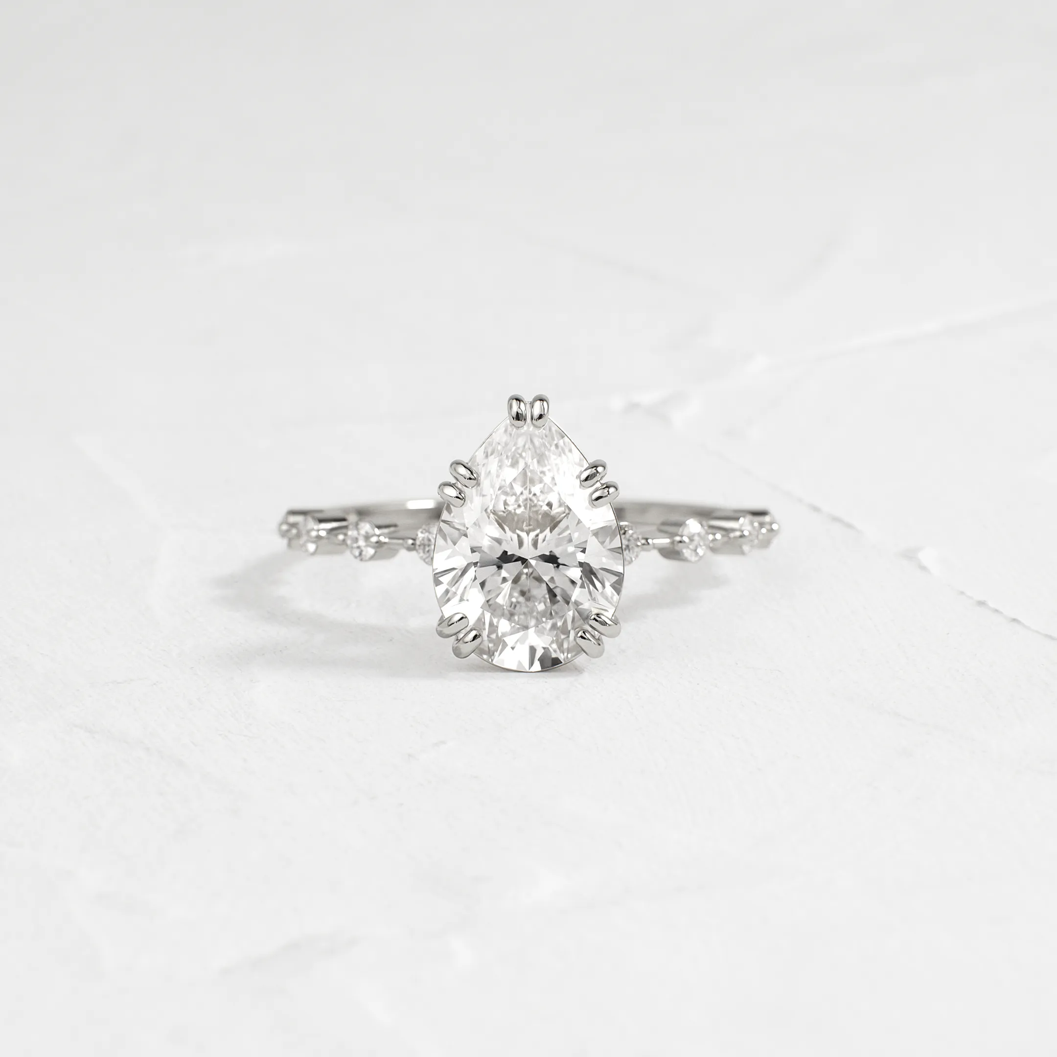 Distance Ring, Pear Cut