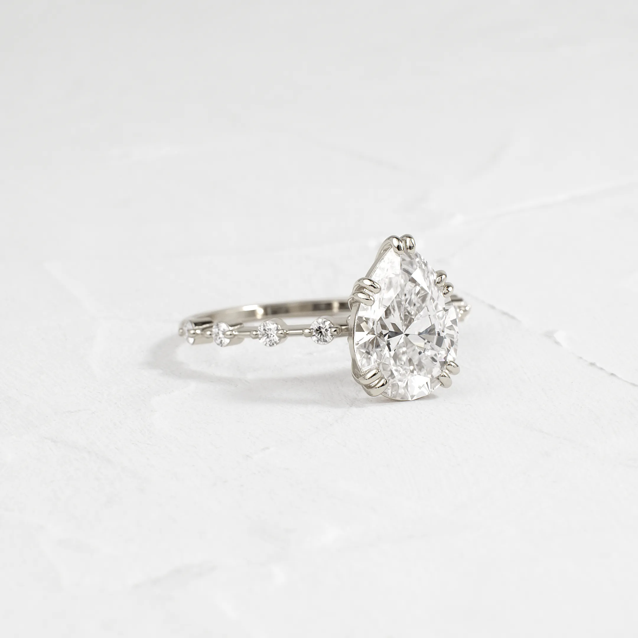 Distance Ring, Pear Cut