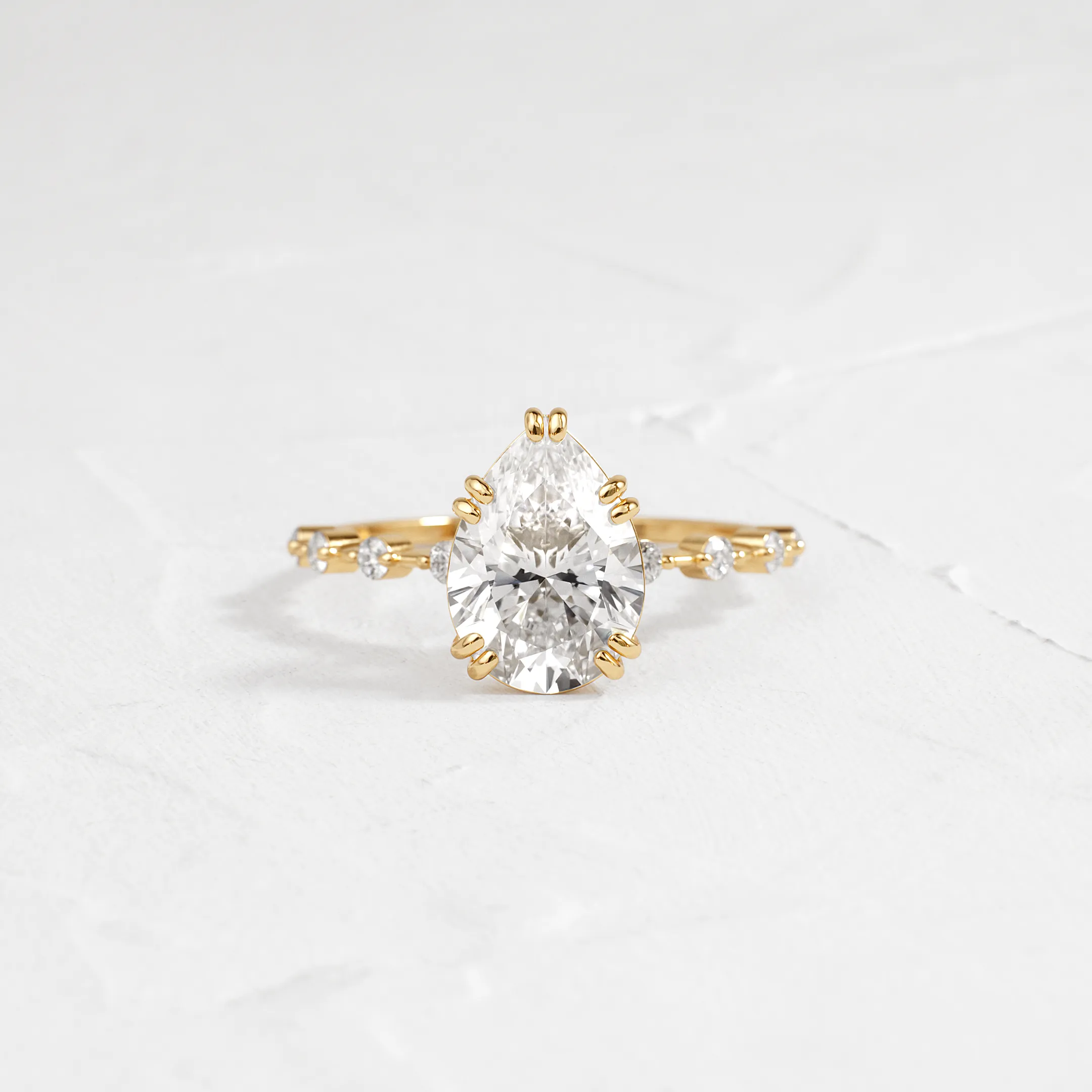 Distance Ring, Pear Cut