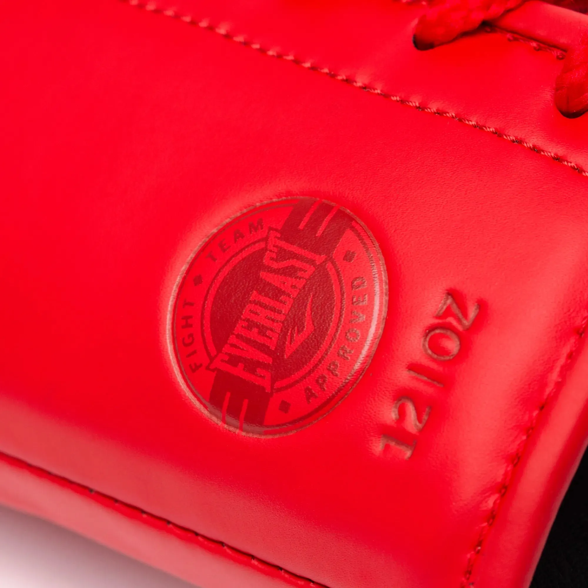 Elite 2 Pro Boxing Gloves - Laced