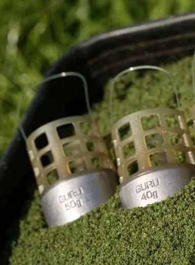 Guru X-Change Distance Cage Feeders