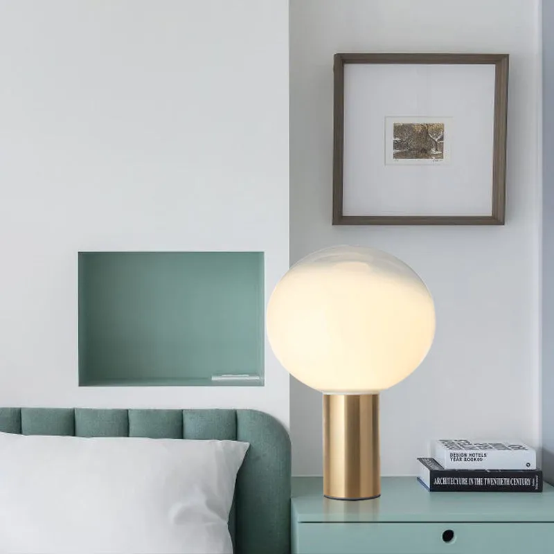 Laguna Glass Ball Table lamp