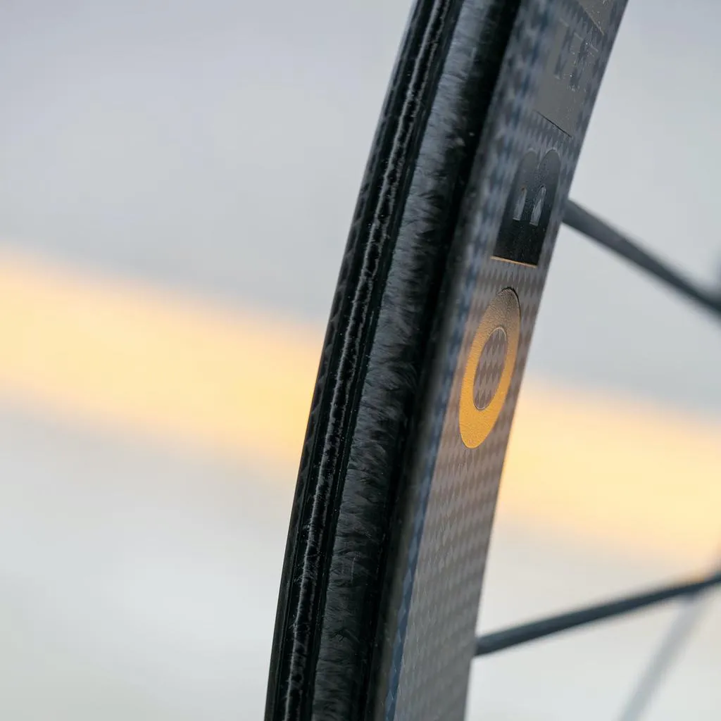 Lightweight OBERMAYER EVO Clincher Disc Brake Wheelset - Schwarz Edition