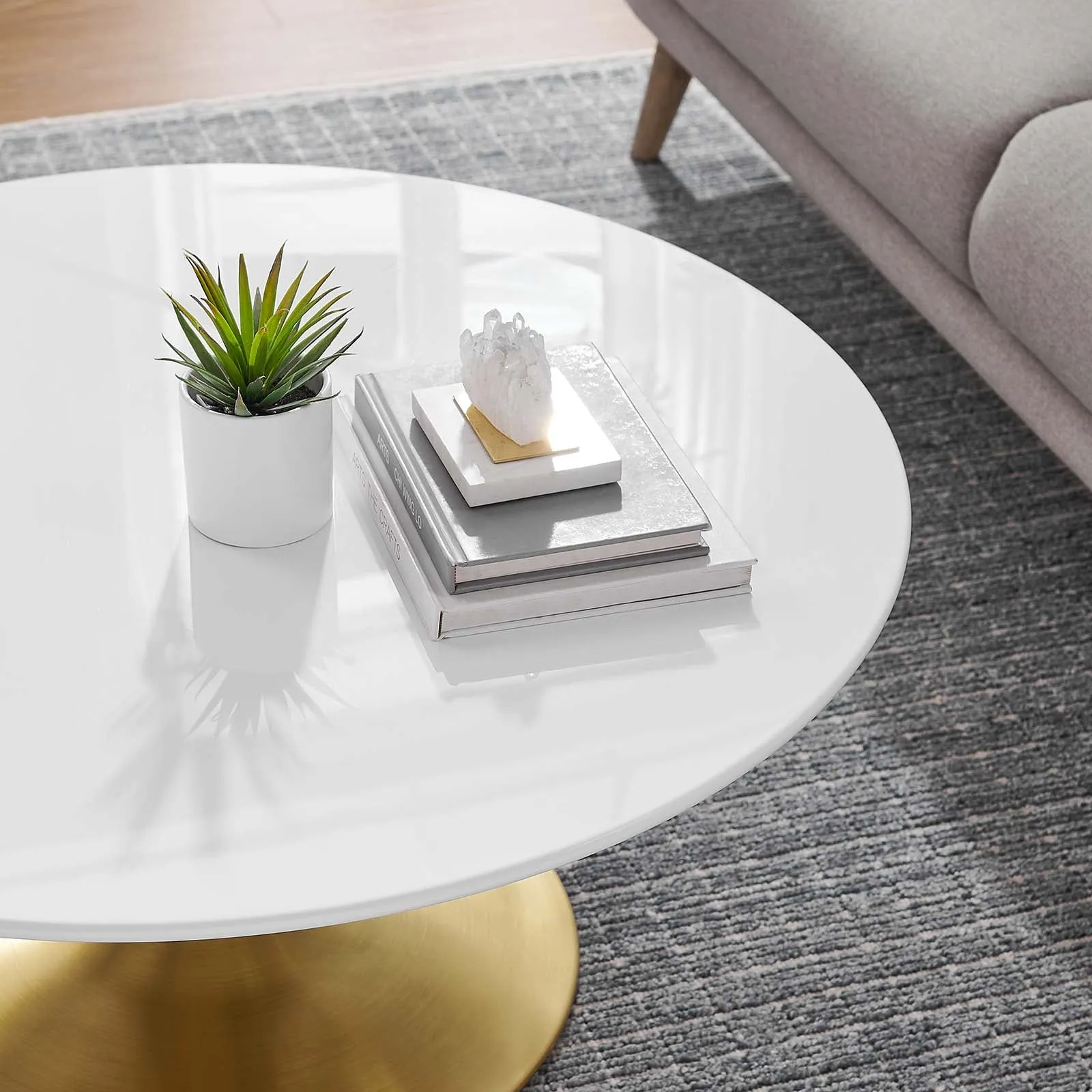 LIPPA ROUND WOOD COFFEE TABLE