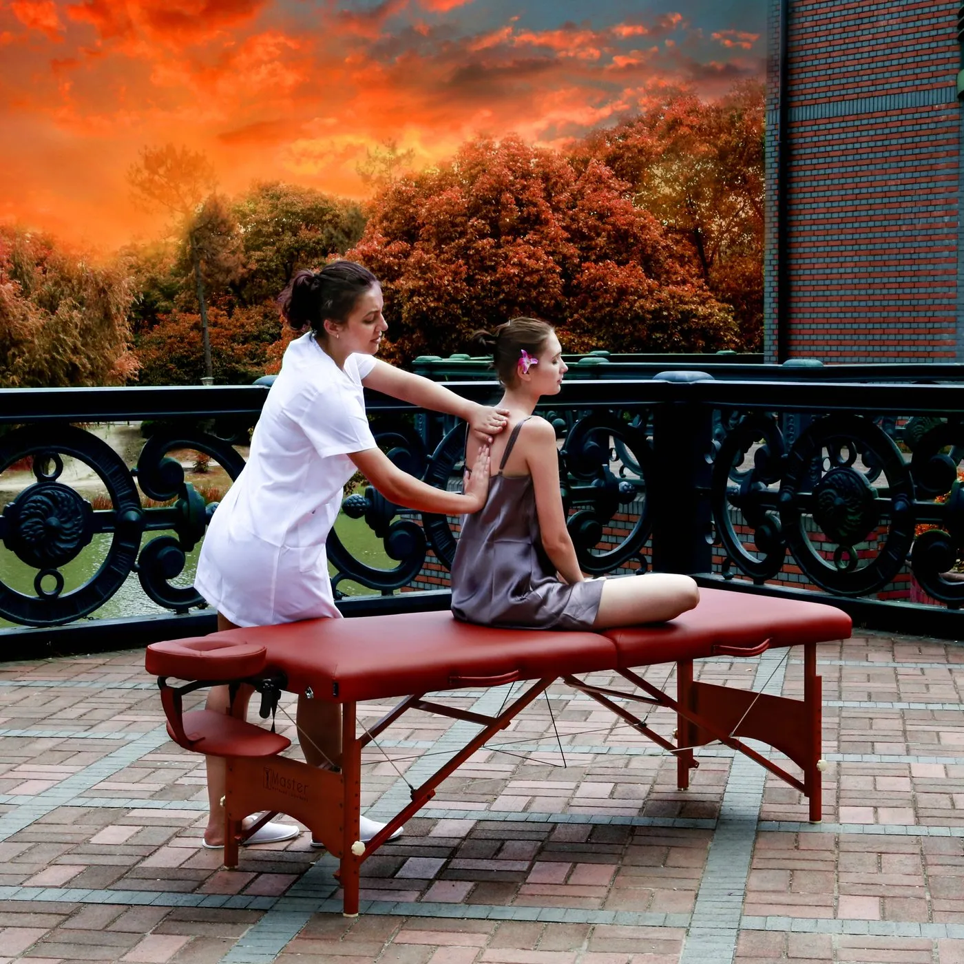 Master Massage 28" FAIRLANE™ Portable Massage Table Package