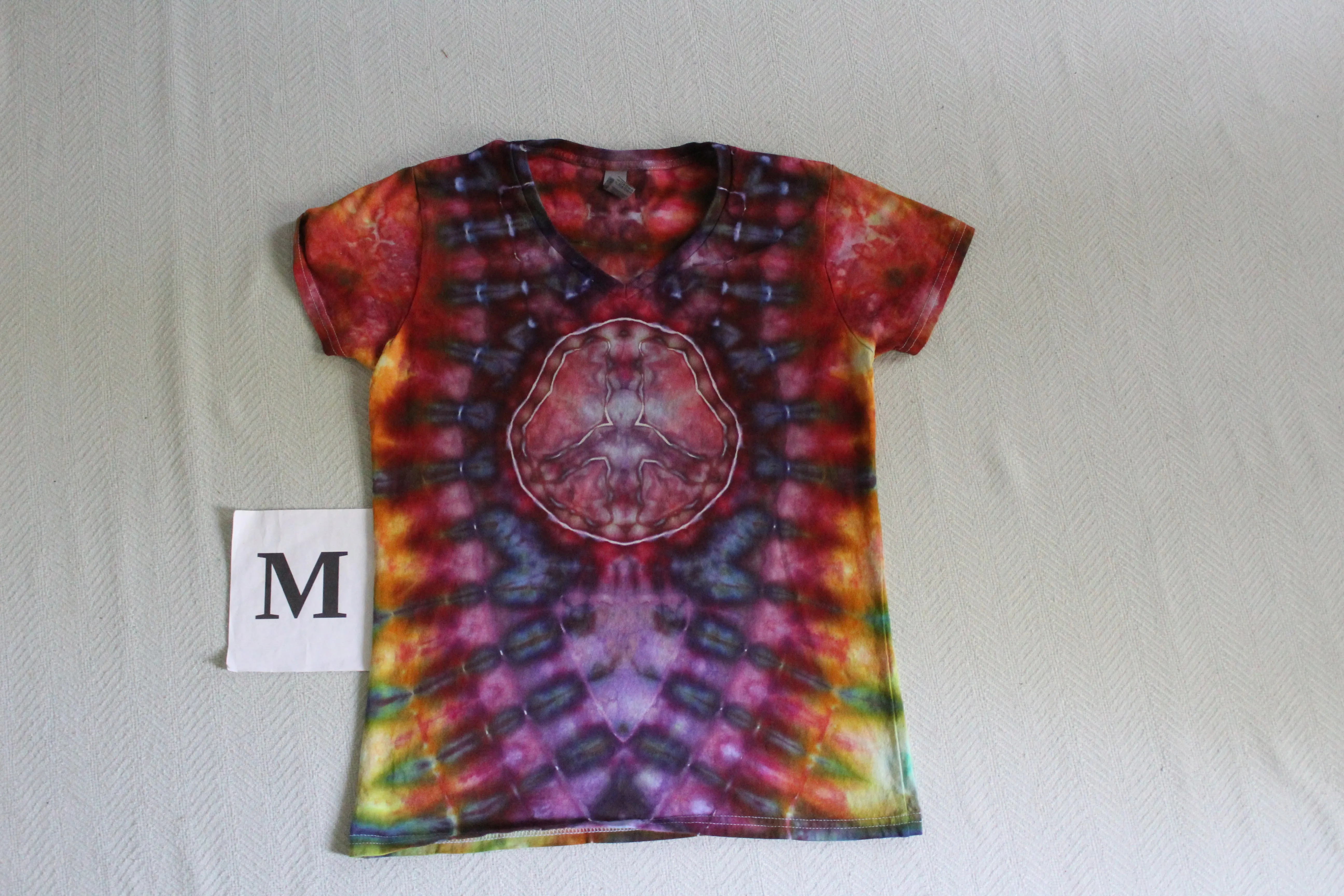 Medium Ladies V-Neck