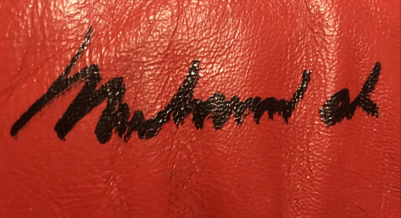 Muhammad Ali Vintage Eagle Signed Autographed Rare Boxing Glove certified.