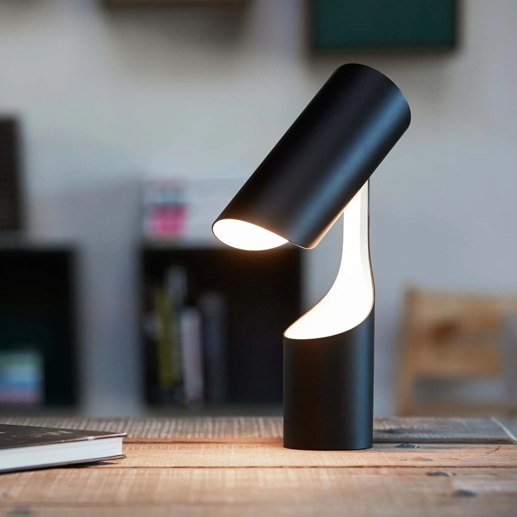 Mutatio Mini Cylinder Table Lamp