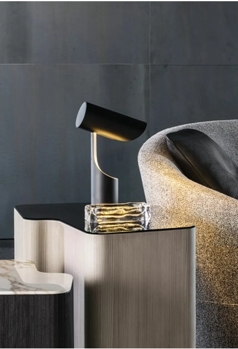 Mutatio Mini Cylinder Table Lamp