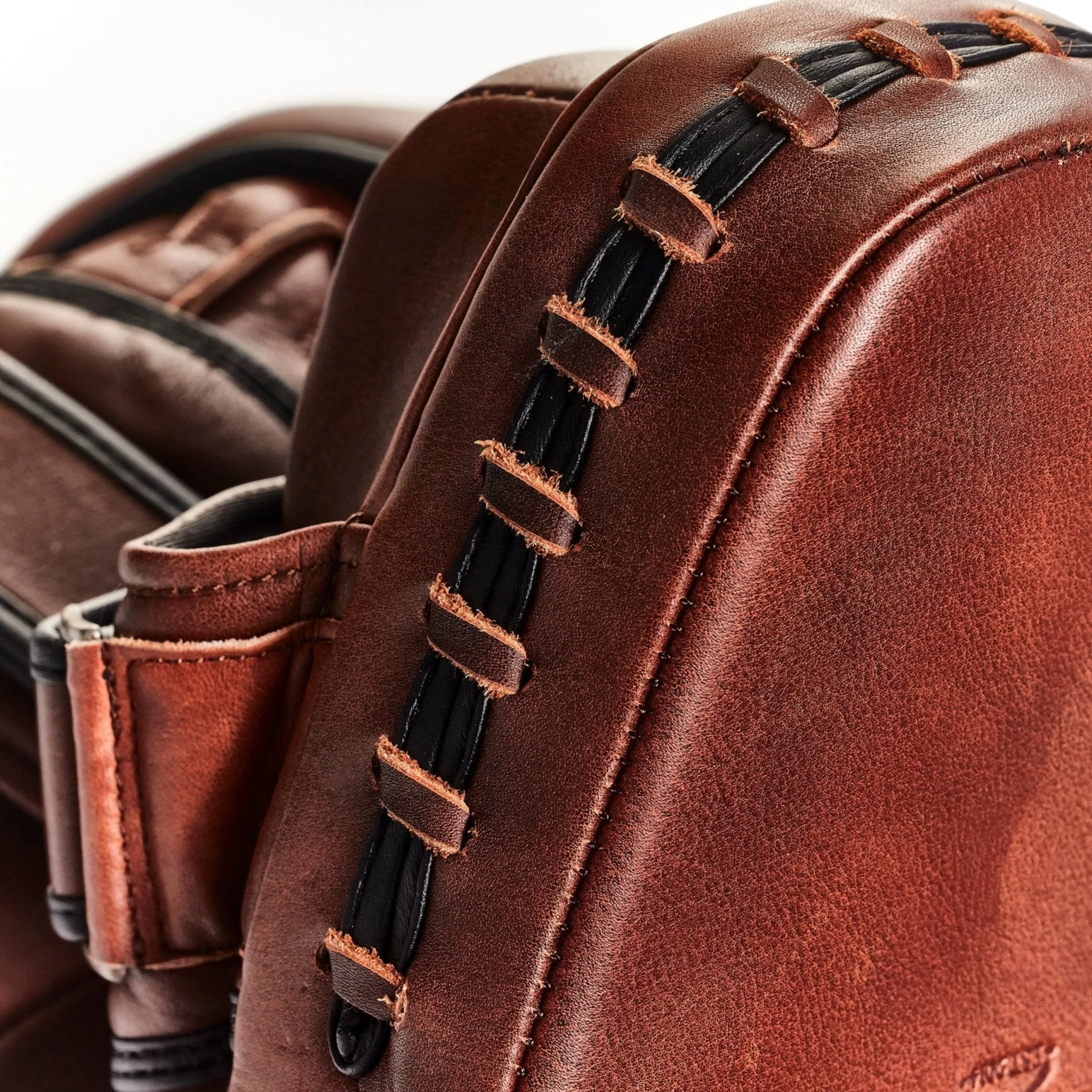PRO Heritage Brown Leather Focus Pads 2.0