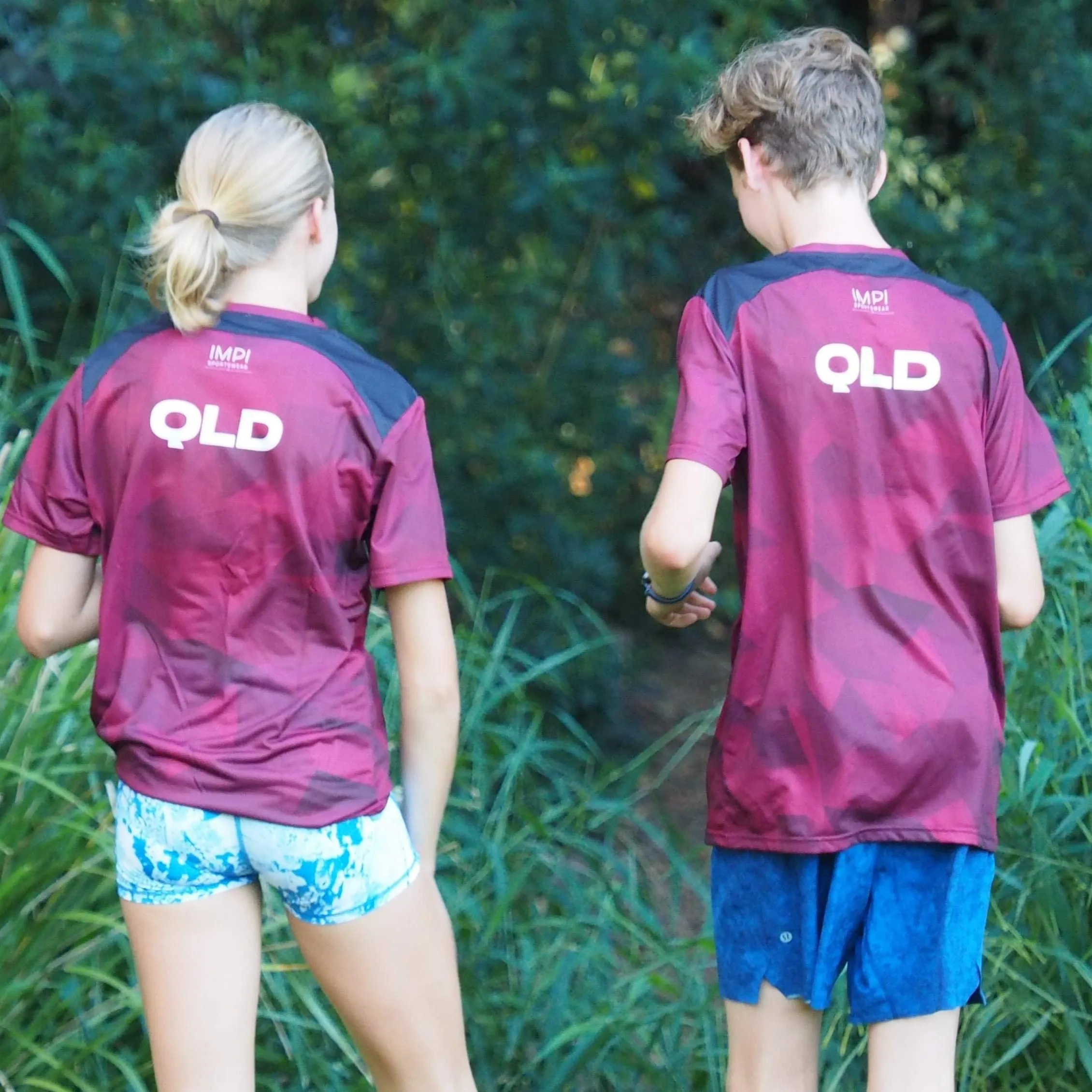 QLD Athletics - Mens Maroon and Black Training Tee