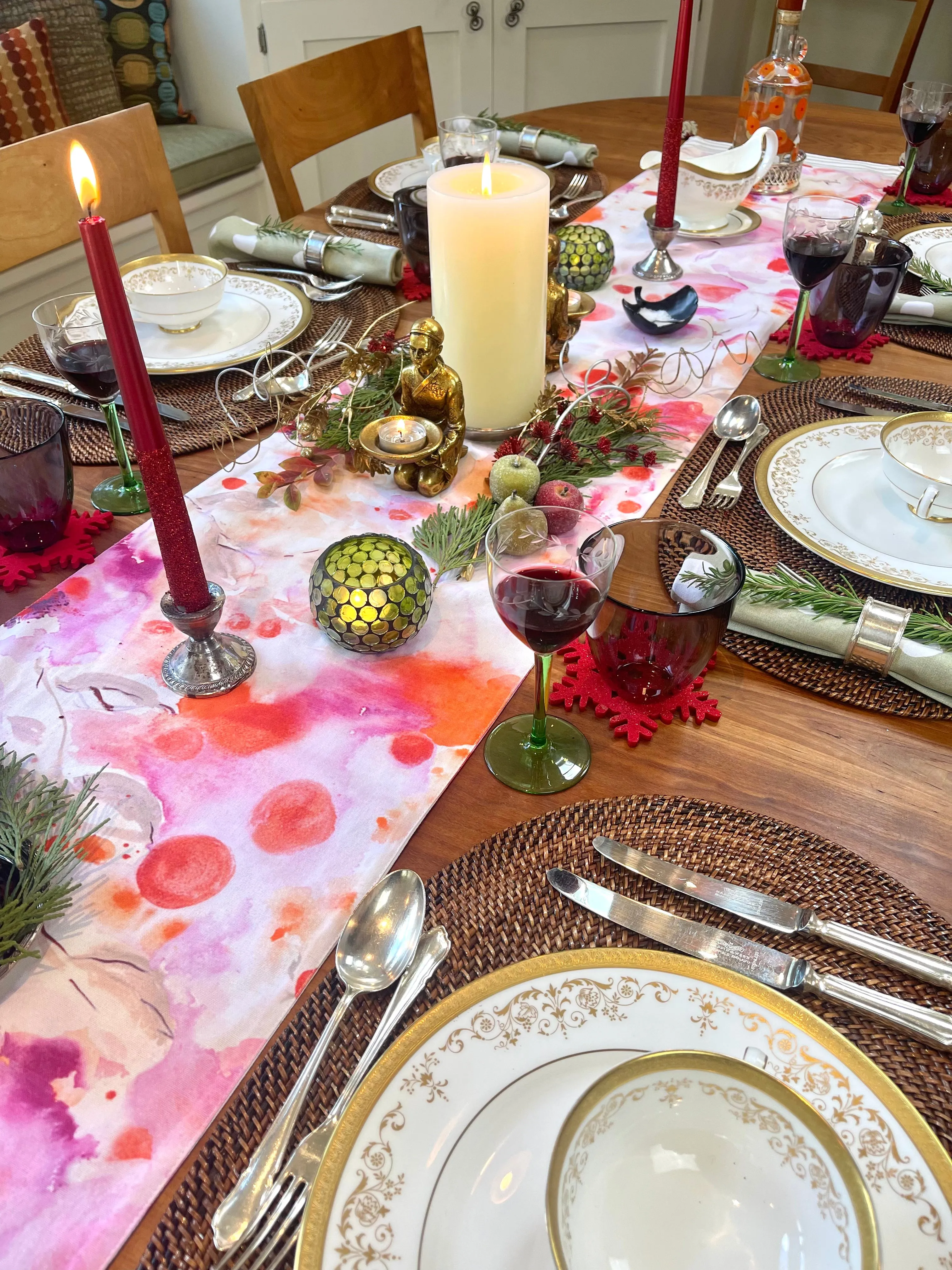 "Profusion" Table Runner
