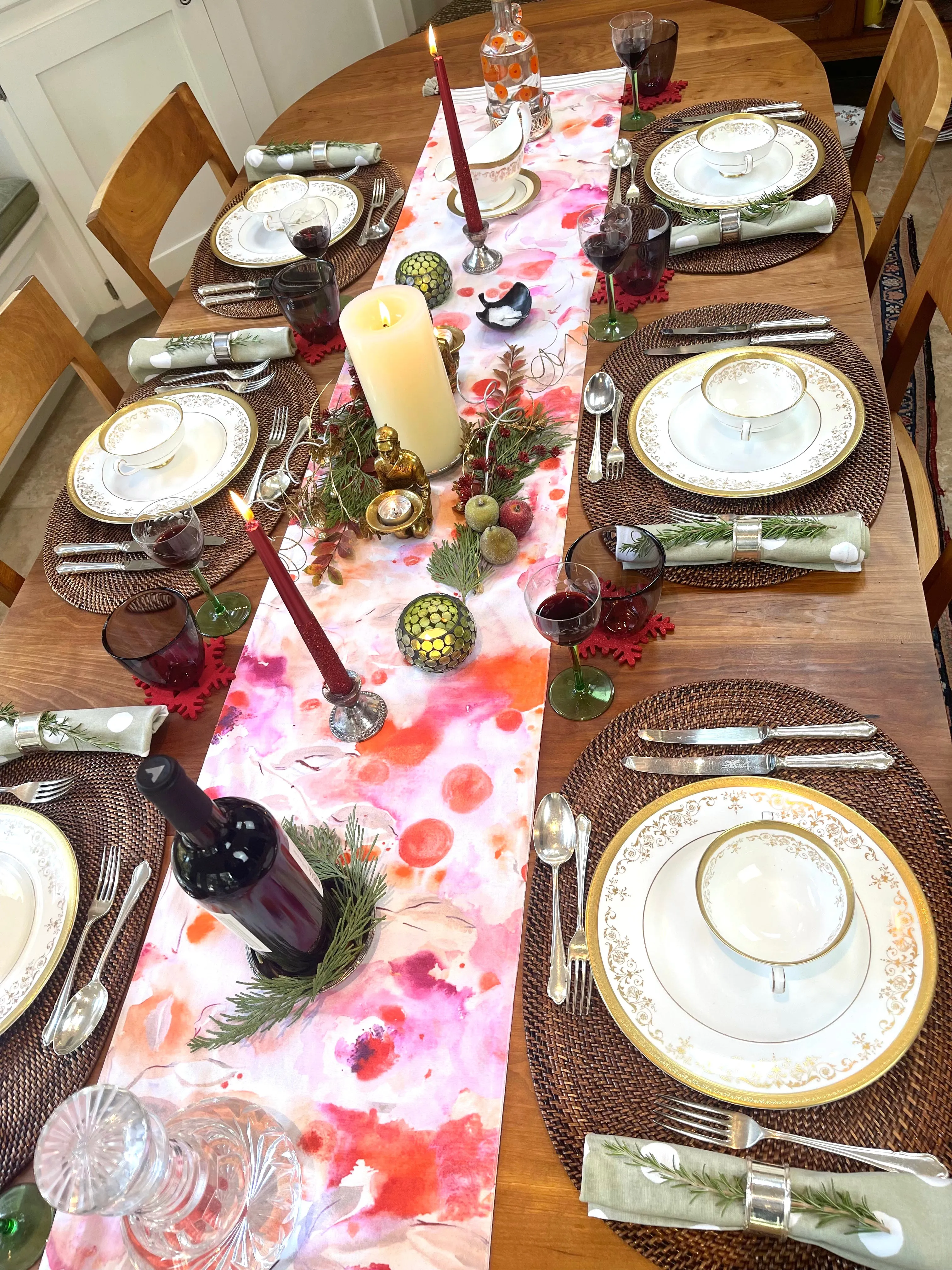 "Profusion" Table Runner