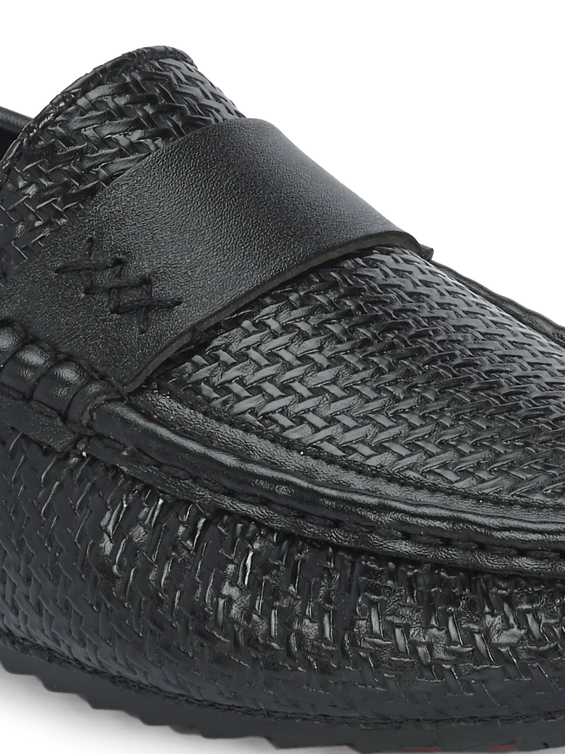 Raven Elegance Texture Slip-On