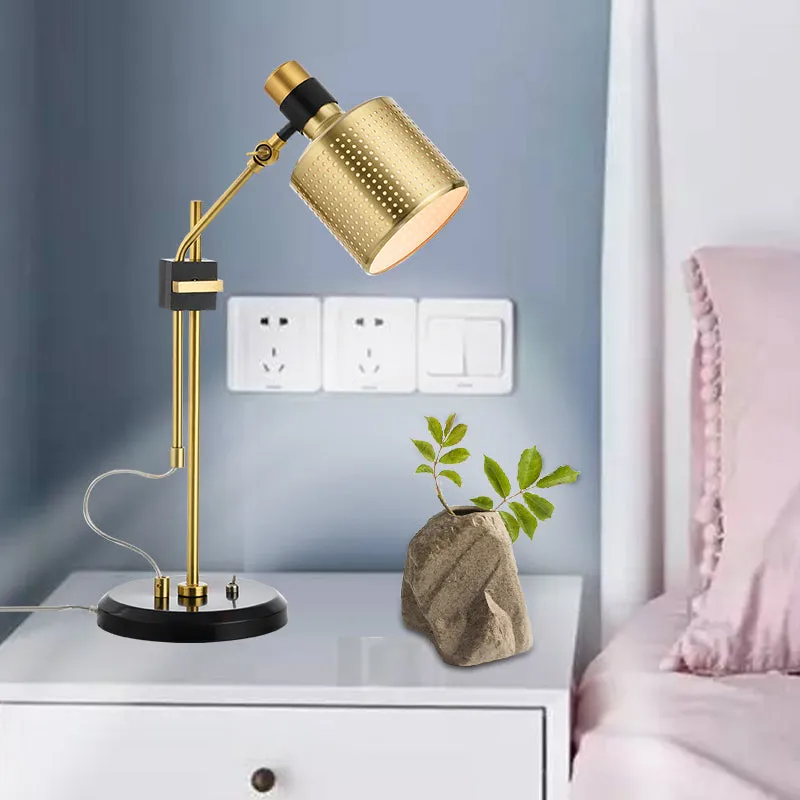 Riddle Metal Table Lamp