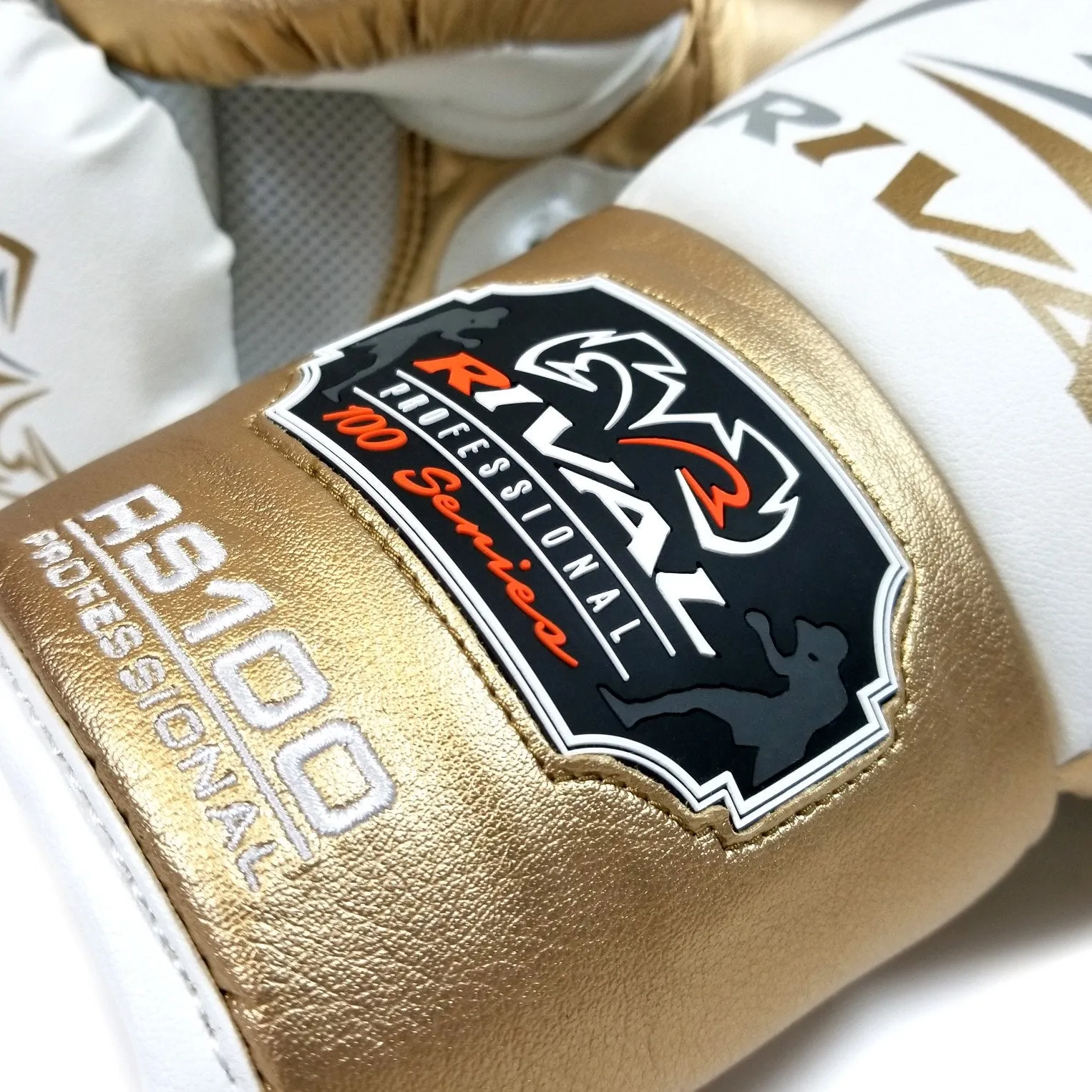 Rival Boxing RS100 Professional Sparring Lace-Up Gloves Black/Gold