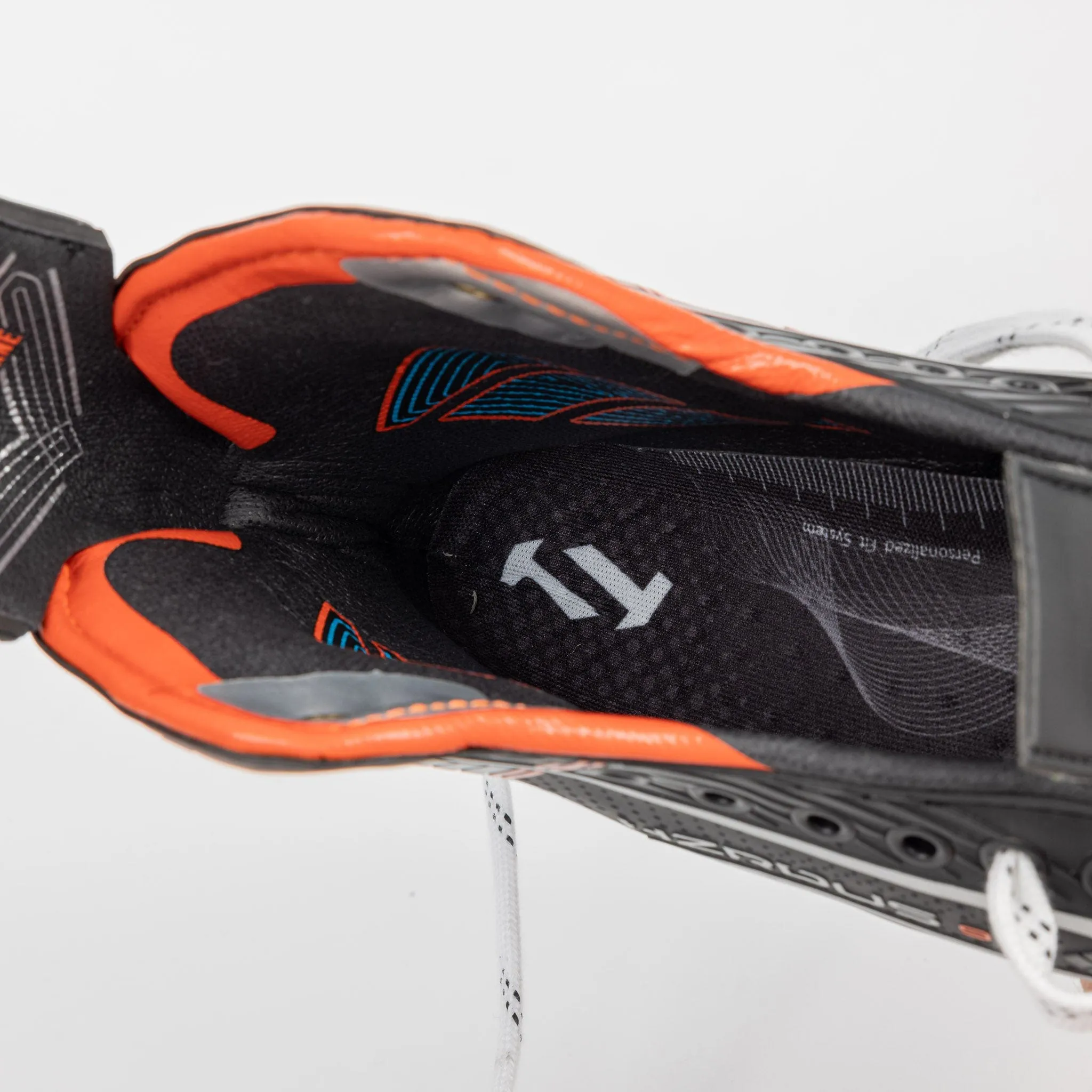True HZRDUS 9X4 Senior Hockey Skates