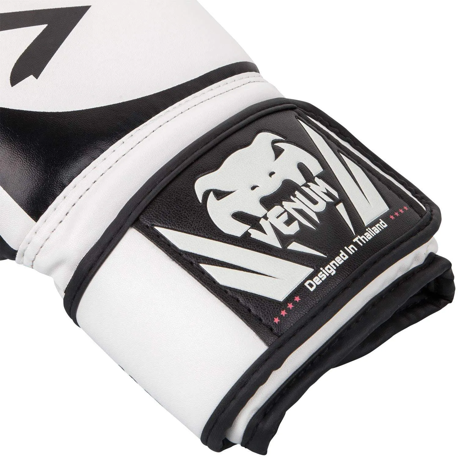 VENUM® CHALLENGER 2.0 BOXING GLOVES