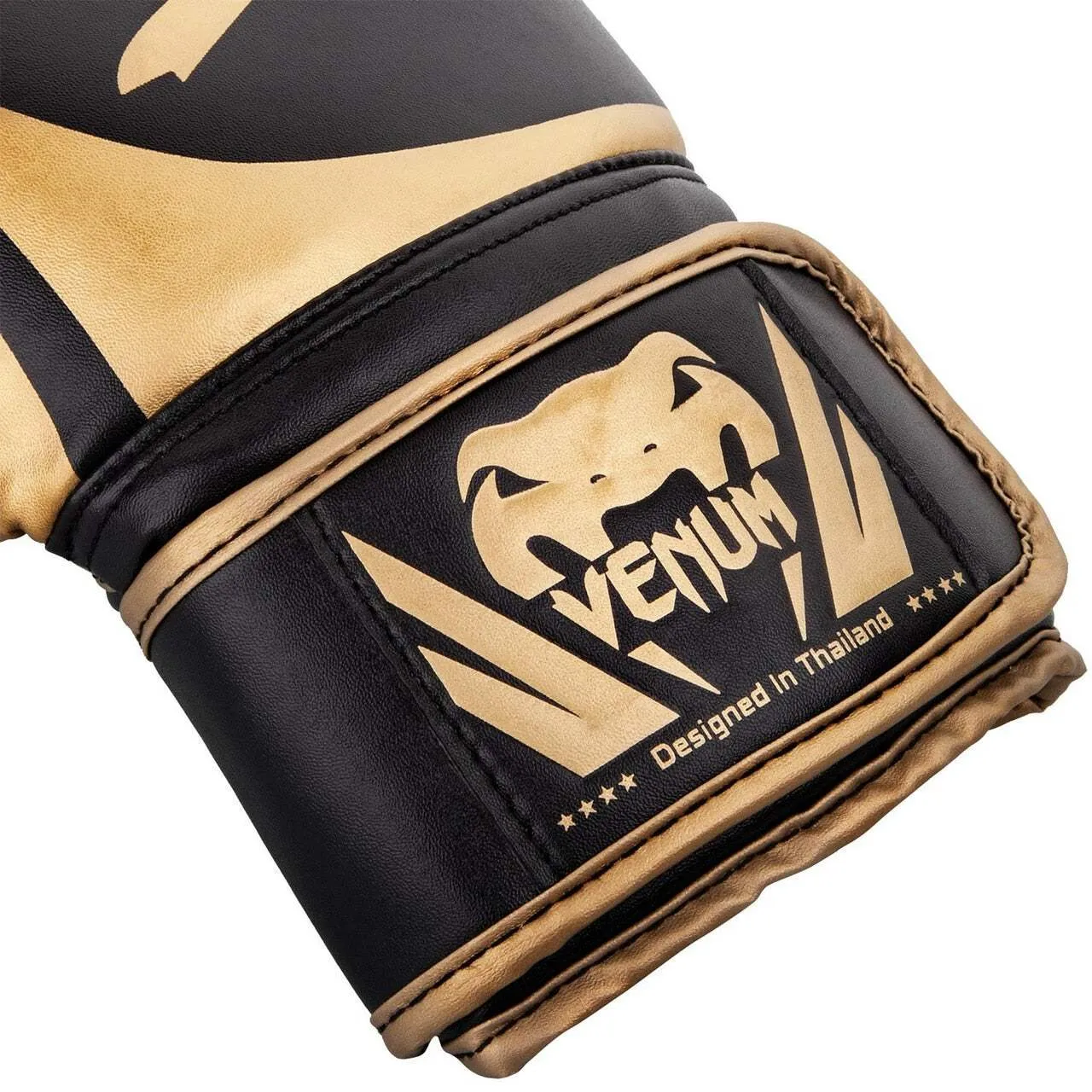 VENUM® CHALLENGER 2.0 BOXING GLOVES