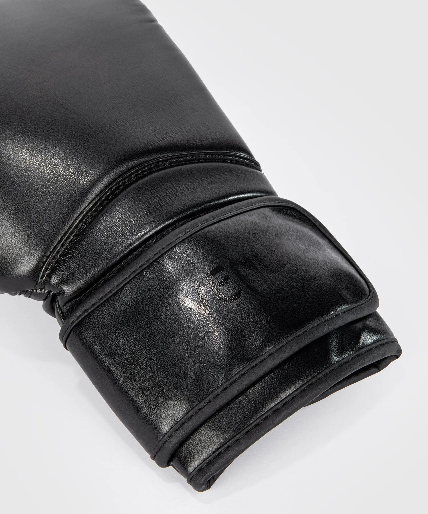 Venum Contender 1.5 XT Boxing Gloves