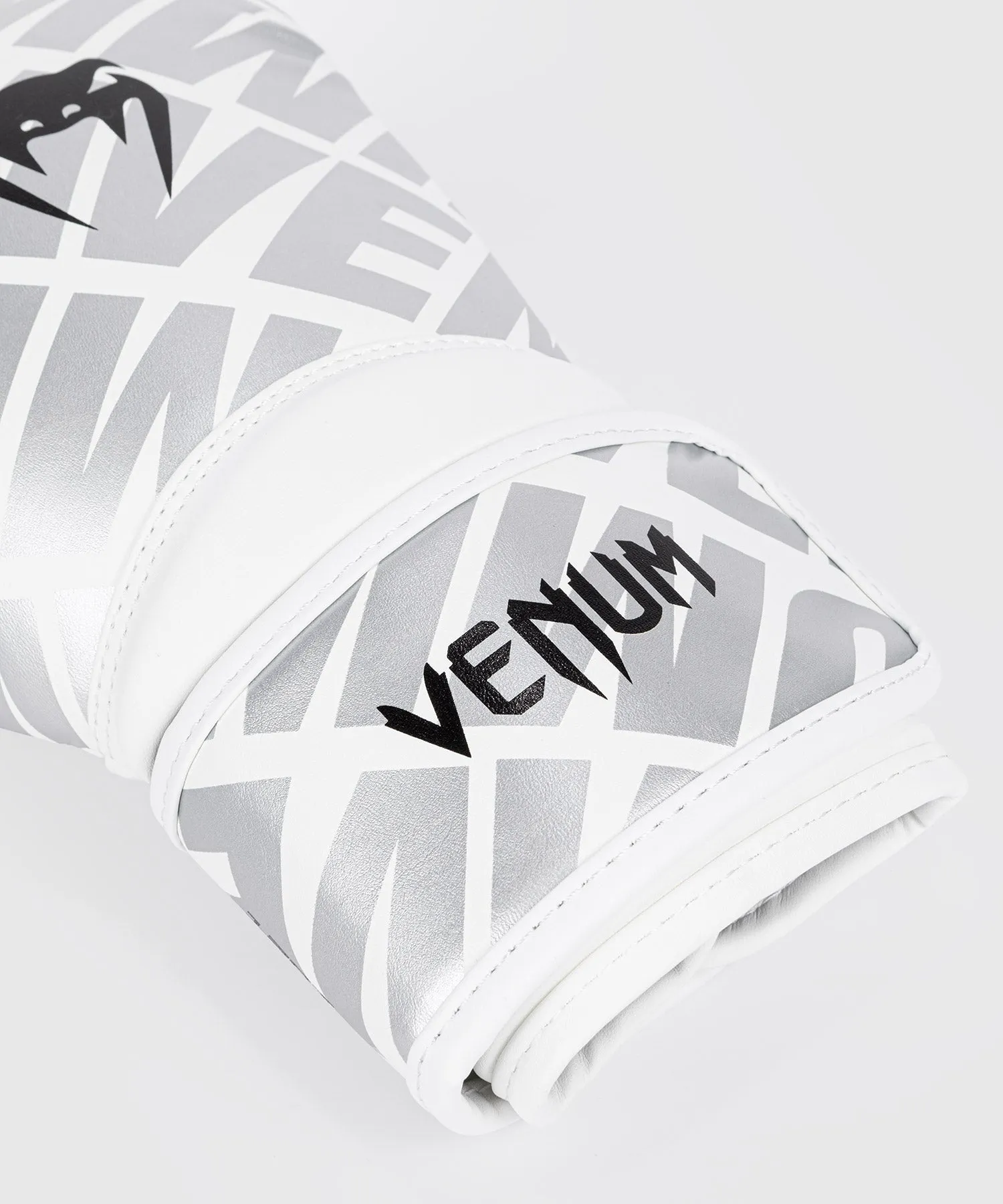 Venum Contender 1.5 XT Boxing Gloves