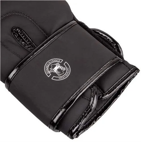 VENUM® CONTENDER 2.0 BOXING GLOVES