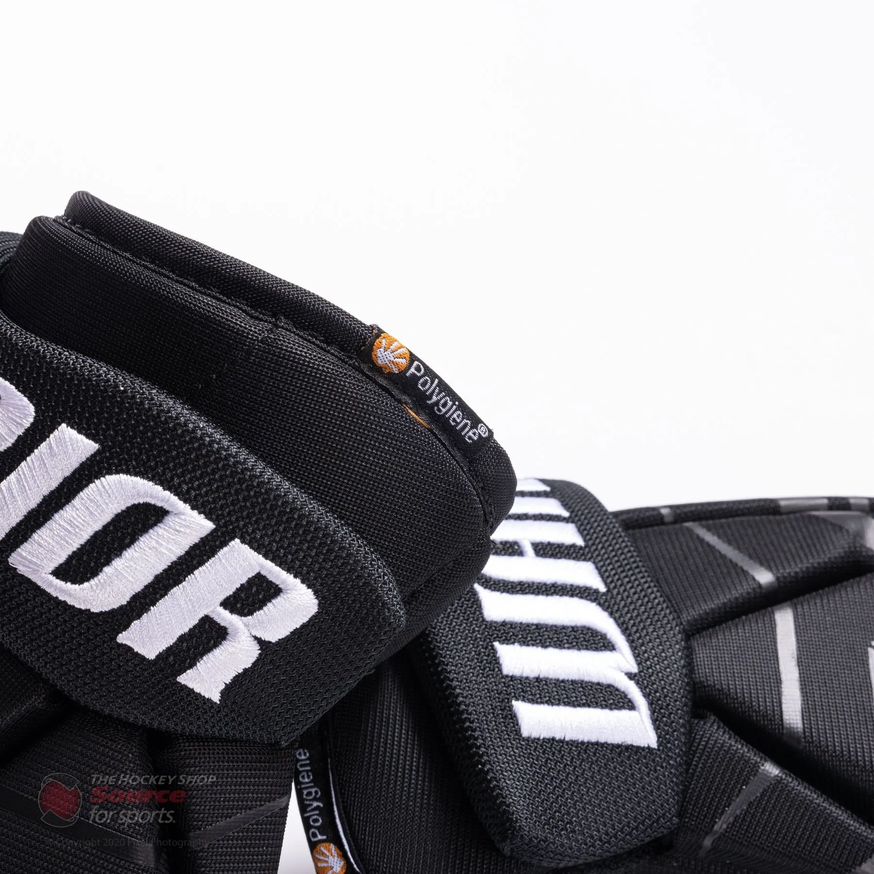 Warrior Covert QRE 10 Youth Hockey Gloves