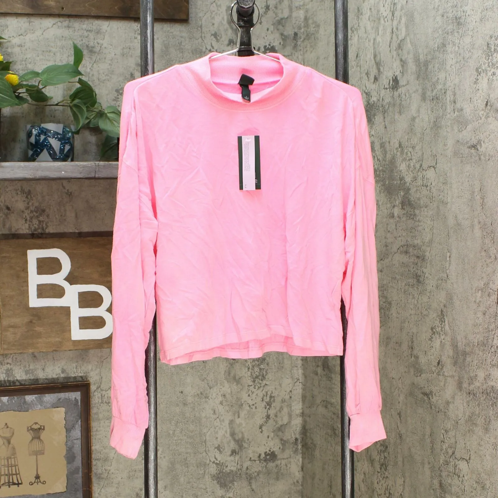 Wild Fable Women's Lightweight Mock Turtleneck Cropped Sweatshirt